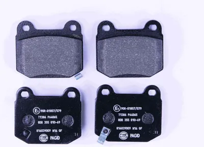 Produktbild von HELLA Bremsbeläge Satz Hinten Bremsklötze für SUBARU FORESTER (SG) 8DB 355 010-691