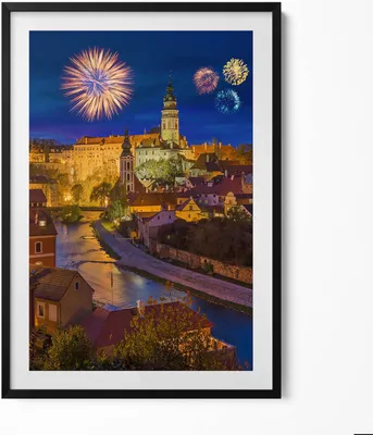 Produktbild von Feuerwerk in Krumau (Tschechische Republik)– Wandbild mit Rahmen – Gerahmtes Bild  – Wanddekoration – 70x100 cm –  Schwarz Rahmen