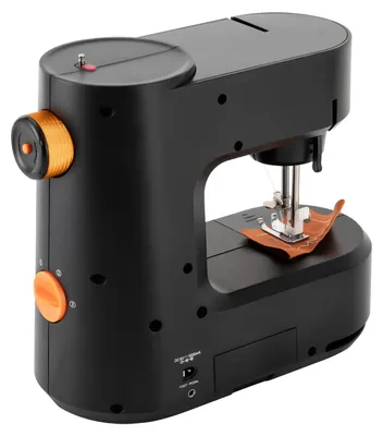 Produktbild von Haushalt Nähmaschine - Mini Nähmaschine - Tragbare Tischmaschine - Overlockstich - Automatisch - LED Licht - 100-240V - Schwarz