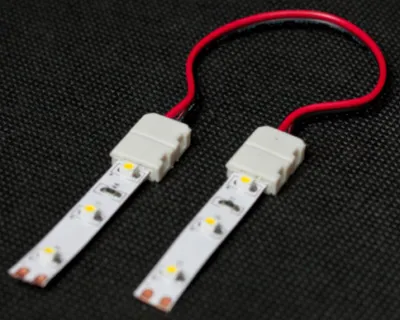 Zdjęcie produktu dla Dwustronny łącznik LED 10 mm z kablem