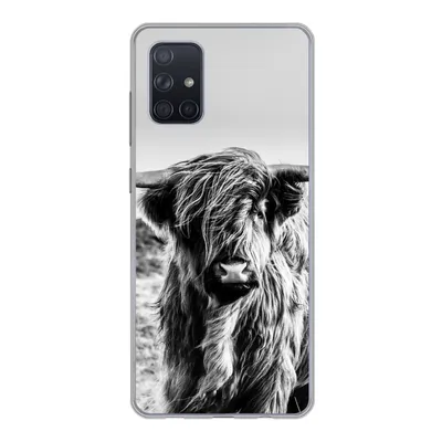 Produktbild von MuchoWow® Handyhülle Schutzhülle Hülle für Samsung Galaxy A51 Kuh - Schottischer Hochländer - Schwarz - Weiß - Tier - Natur - Wildtiere Silikon Softcase Handy Hülle - Schutzabdeckung