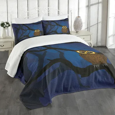 Produktbild von ABAKUHAUS Nacht Tagesdecke Set, Nette Eule, die auf einer Baum-Niederlassung Mysterious Woods Spooky Forest Cartoon sitzt, 220 x 220 cm, Marineblau Schwarz Braun