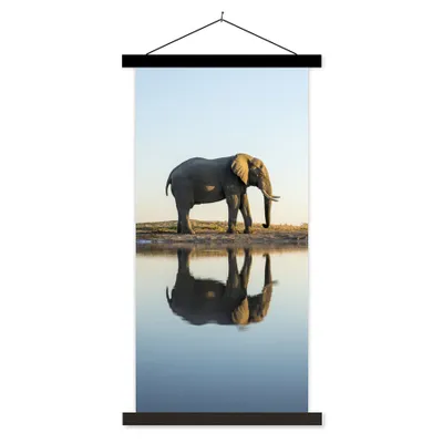 Produktbild von MuchoWow® Textilposter Elefant - Wasser - Bäume - Tiere - Natur 90x180 cm mit schwarzem Rahmen - Dekoration Wohnzimmer