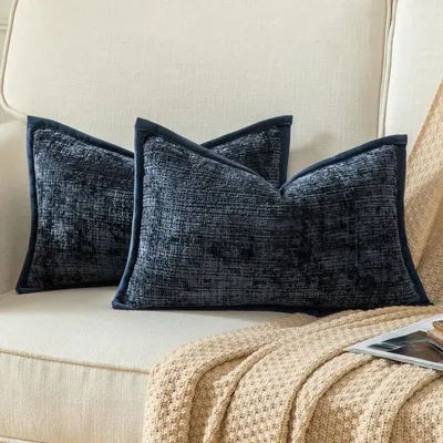 Produktbild von 2er Set Kissenbezüge Dunkelblau 30x50cm Chenille Samtrückseite