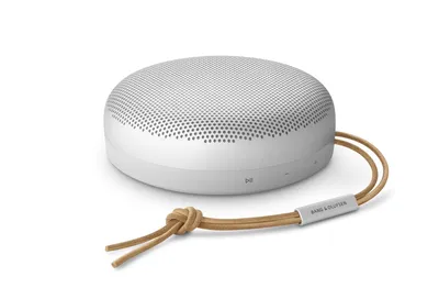 Productafbeelding van Bang & Olufsen Beosound A1 2e generatie, 2-weg systeem, 1,52 cm (0,6 inch), 8,89 cm (3,5 inch), frequentiebereik 55 - 20000 Hz, draadloos, AAC
