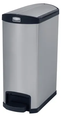 Produktbild von Rubbermaid Slim Jim Step On Container End Step Pedal-Abfalleimer | 50 Liter, HxBxT 72,1x34,3x52,7cm | Polyethylen | Silber mit schwarzem Akzentstreifen