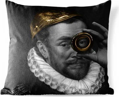 Produktbild von MuchoWow® Outdoor Kissen - Wilhelm von Oranien - Kunst - Gold - 50x50 cm - Wetterfest - Lounge Kissen - Komfortabel - Kissen mit Bild