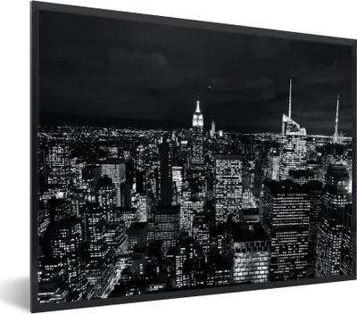 Produktbild von MuchoWow® Gerahmtes Poster Skyline - Schwarz - Weiß - New York - Amerika 40x30 cm - Poster mit Schwarzem Bilderrahmen Wandposter Rahmen Foto Bilder - Kunstposter - Wanddekorationen