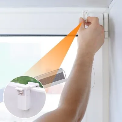 Produktbild von Set mit 24 Plissee Ersatzteilen und Klemmträgern für bohrfreie Montage