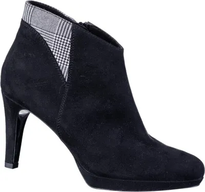 Produktbild von S.OLIVER Damen Velour Stiefeletten black glencheck, weiche Soft Foam Decksohle