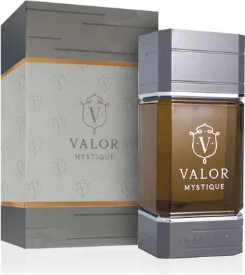 A perfume bottle and its packaging are displayed together.