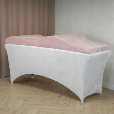 Zdjęcie produktu dla Materac falowy (nakładka zakrzywiona) z pianką z pamięcią kształtu 180x60 do kozetki kosmetycznej, kozetki do masażu, z pokrowcem welurowym | flaming