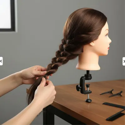 Image de Tête d'apprentissage Alinka 90 cm marron, cheveux mixtes 60% avec support - Tête malléable de coiffure pour exercices, productTiles.product.images.aiGenerated