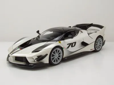 Produktbild von BBURAGO Ferrari FXX-K EVO 1:18 weiss, Supersportwagen-Modell, Vormontiert, 1:18, Ferrari FXX-K EVO, Unisex, Metall, Kunststoff