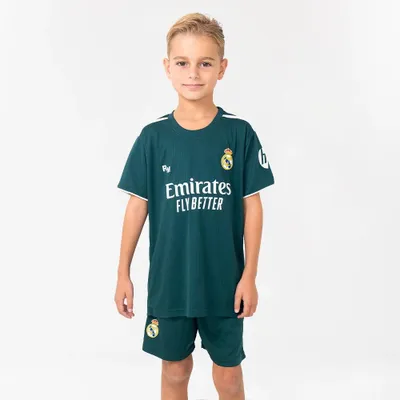 Image de Tenue Extérieure Real Madrid - Tenue de Football Enfants - Taille 140 - Saison 2026/2027 - Maillot et Short - Garçons - Filles - Vert Foncé