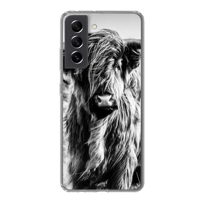 Produktbild von MuchoWow® Handyhülle Schutzhülle Hülle für Samsung Galaxy S21 FE Schottischer Highlander - Natur - Kuh - Schwarz - Weiß Silikon Softcase Handy Hülle - Mobiltelefonhülle
