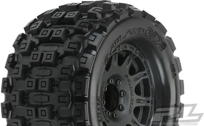 Obrázok produktu pre PROTOform Pro-Line Badlands MX38 3.8 Monster Truck +Raid 8x32 Wheel PRO10127-10