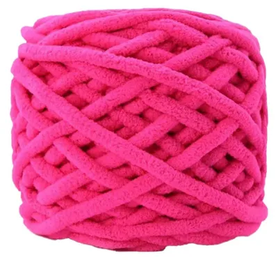 Productafbeelding van Dik wolgaren, 95 gram, ongeveer 44 meter. Superzacht, geschikt voor grof breiwerk, zowel voor haken als breien. Kleur: roosrood