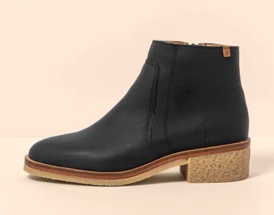 Produktbild von El Naturalista Stiefeletten mit Absatz Damen N5943 WAX NAPPA BLACK / IRATI Farbe Schwarz
