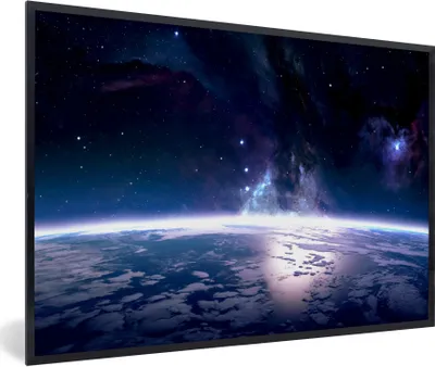 Produktbild von MuchoWow® Gerahmtes Poster Weltraum - Erde - Licht 90x60 cm - Poster mit Schwarzem Bilderrahmen Wandposter Rahmen Foto Bilder - Fotorahmen - Foto-Plakat