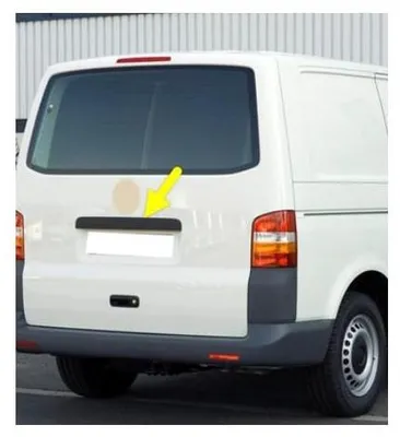 Obrázek produktu pro Lišta s otvory pro osvětlení registrační značky, pro vozidla VW Transporter T5, kód dílu 7E0827329F