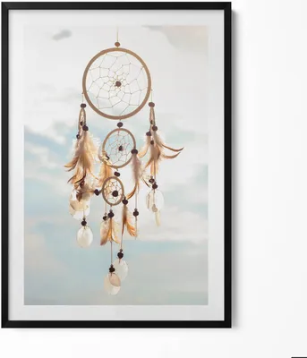Produktbild von Boho Traumfänger auf einem Himmel Hintergrund– Wandbild mit Rahmen – Gerahmtes Bild  – Wanddekoration – 70x100 cm –  Schwarz Rahmen