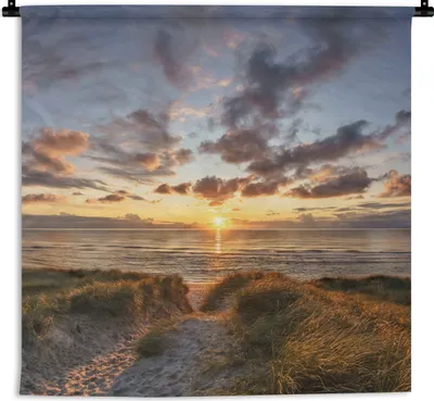 Produktbild von MuchoWow® Wandteppich Wandbehang Farbenfroher Sonnenuntergang über den ruhigen Dünen 120x120 cm Tapisserie Dekoration Wandtuch - Modern - Baumwollgewebe