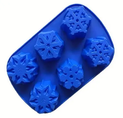 Produktbild von GKA XL Silikon Backform 6 Schneeflocken Silikonform Muffinform Giessform Seifenform 28 cm
