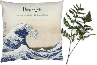 Produktbild von MuchoWow® Zierkissen Sofakissen Wohnzimmer Dekokissen 50x50 cm Die große Welle von Kanagawa - Katsushika Hokusai - Japanische Kunst - Komfort - Sofakissen