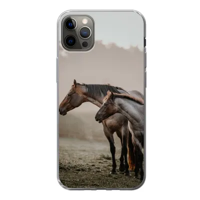Produktbild von MuchoWow® Handyhülle Schutzhülle Hülle für iPhone 12 Pro Max Pferde - Nebel - Wiese Silikon Softcase Handy Hülle - Hartschale