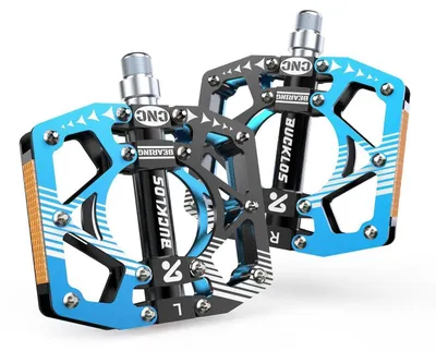 Immagine prodotto di Pedali per mountain bike, piattaforma in alluminio, colore nero-blu, attacco 9/16", lavorazione CNC, perni antiscivolo, riflettori