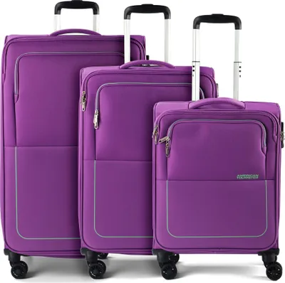 Zdjęcie produktu dla American Tourister Air Wave 4-częściowy zestaw walizek na kółkach z rozkładaną przegrodą
