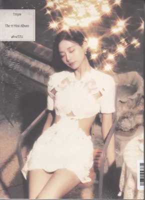 Zdjęcie produktu dla Tzuyu: abouTZU (Fly ver.)