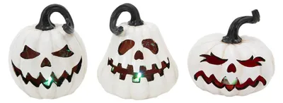 Produktbild von Weißer Deko Kürbis mit Spooky Face & LED 14cm