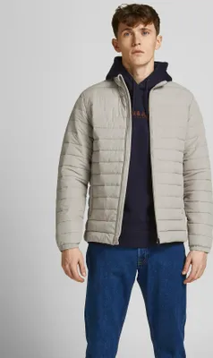 Produktbild von Jack&Jones WIP 49818664862035 in Beige color size medium