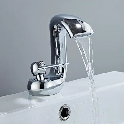 Image de Mitigeur monocommande chromé et laiton pour lavabo de salle de bains