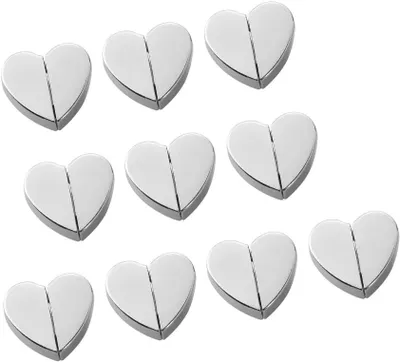 Produktbild von Set mit 10 magnetischen, herzförmigen Gardinenclips – abnehmbare Befestigungselemente