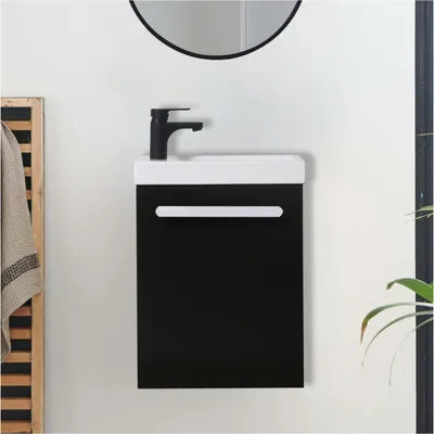 Immagine prodotto di Set lavabo a parete Nevada con rubinetto nero