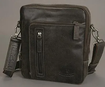 Produktbild von Umhängetasche Wretch 27x24x7cm Leder braun