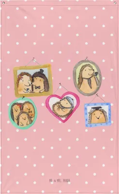 Produktbild von Mr. & Mrs. Panda Gobelin Igel Familie - Rot Pastell - Geschenk, Tapestry, Bilder, Wandteppich, Muttertag, Tapisserie, Wandbehang, Wandbild