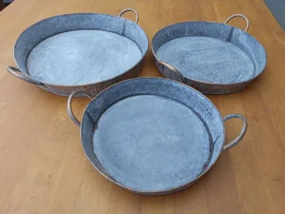 Produktbild von Verziertes Tablett-Set 3 Stück / 3 Größen Metall rund Antikstyle 28 - 36 cm