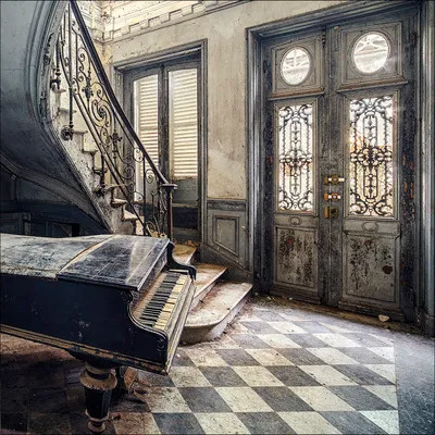 Produktbild von Glasbild Lost House 80x80 cm