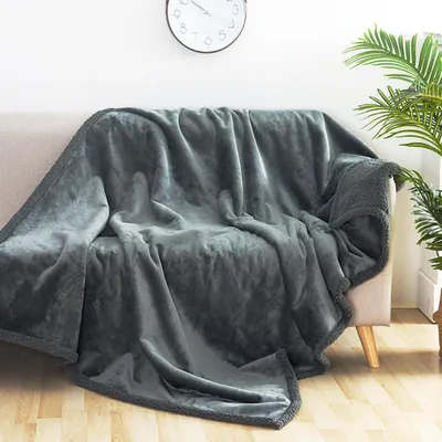 Image de Couverture imperméable pour chien, 100x120 cm, gris, en sherpa, réversible et lavable en machine