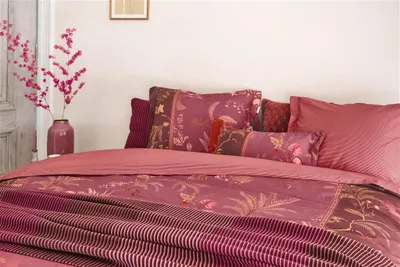 Produktbild von Pip Studio Isola Bettwäsche-Garnitur Farbe Pink Größe 135x200+80x80