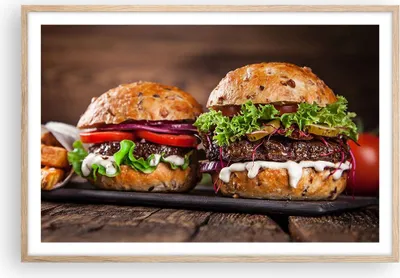 Produktbild von Gerahmtes Poster - Rahmen in heller Eiche - Amerikaner Hamburger Essen Barbecue - 91,5x61 cm - Wand Bild - Wanddeko - Wandbilder - Wandposter - Bilderrahmen - Bilder - Kunstdruck - P2NAA91x61-2869