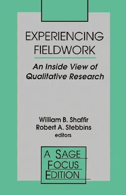 Produktbild von Experiencing Fieldwork
