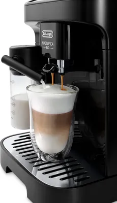 Produktbild von DeLonghi Magnifica S ECAM 22.110.B Kaffeevollautomat mit Milchaufschäumdüse