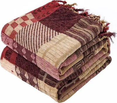Produktbild von Famanu Chenille Decke Patchwork-Design, doppelseitige Plaid mit Fransen, 220 x 260 cm, rot