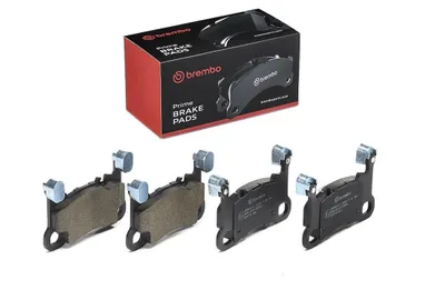 Image de Plaquettes de frein, complètes BREMBO P 65 050
