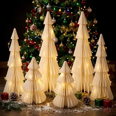 Productafbeelding van Papieren kerstbomen met LED-lichtketting - Set van 6 - Kerstdecoratie